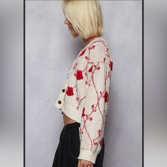 BP218-1🤍❤️NEW! POL pretty Red +cream Floral Cardigan perfect4 desk2date! Wow🎄! - Picture 9 of 11